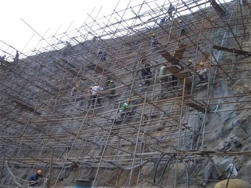 镇坪公路桩基检测